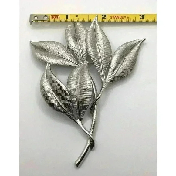 Vintage Emmons Silver Tone Oversize Leaf Brooch Pin Textured Leaves - Picture 7 of 8